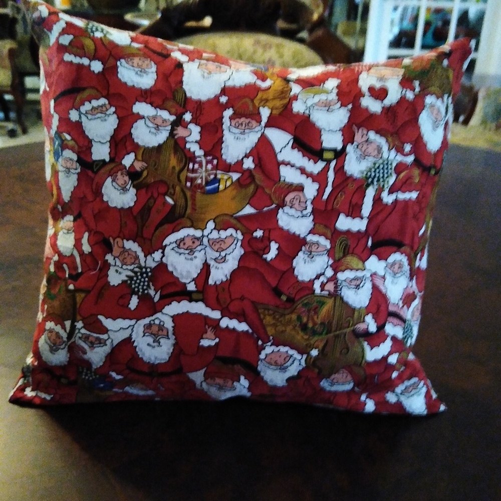 Santa with lantern - Picture 2 of 2